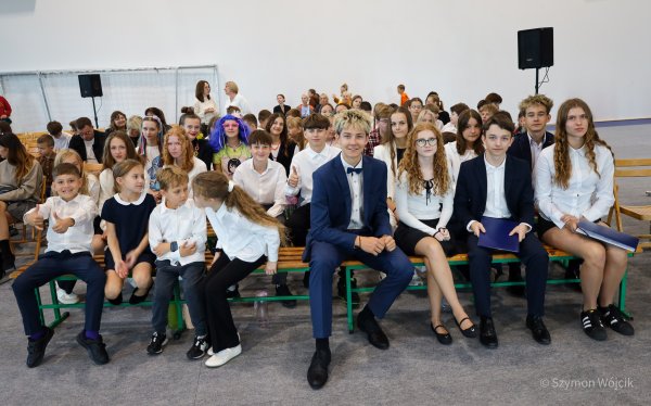 Jedynka łączy pokolenia! Jubileusz 90-lecia Publicznej Szkoły Podstawowej nr 1 w Grójcu